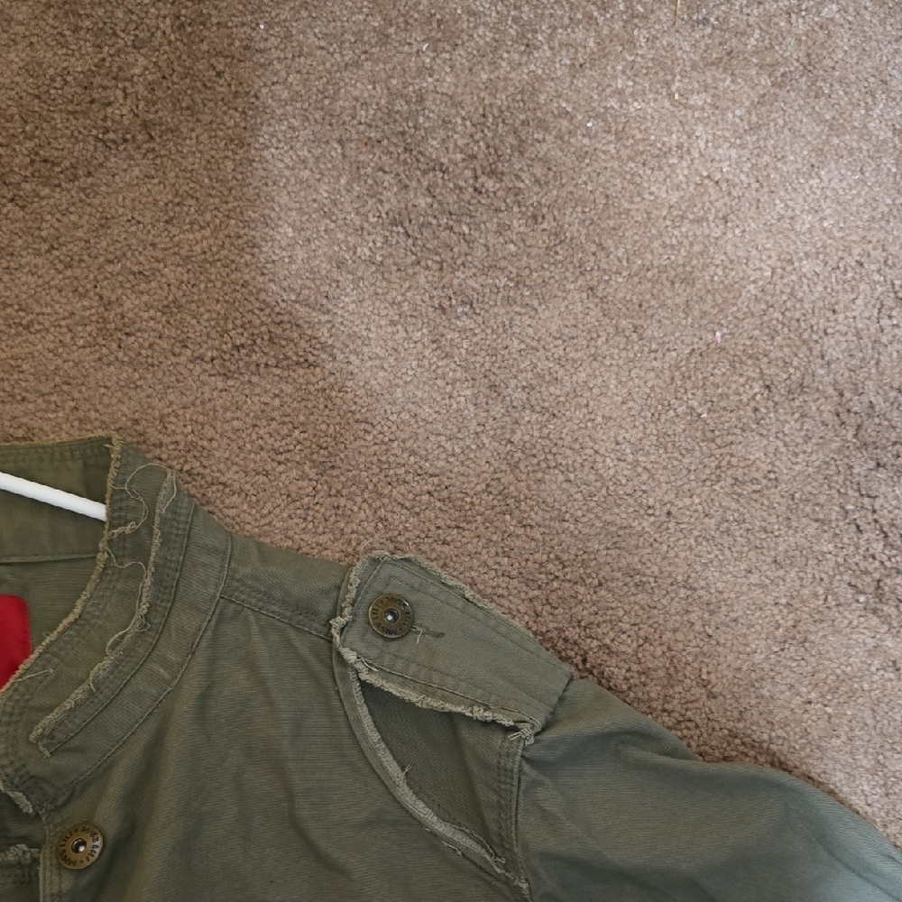 Miss Lili Green Utility Jacket with Cropped Length and Collared Neckline - Picture 10 of 10